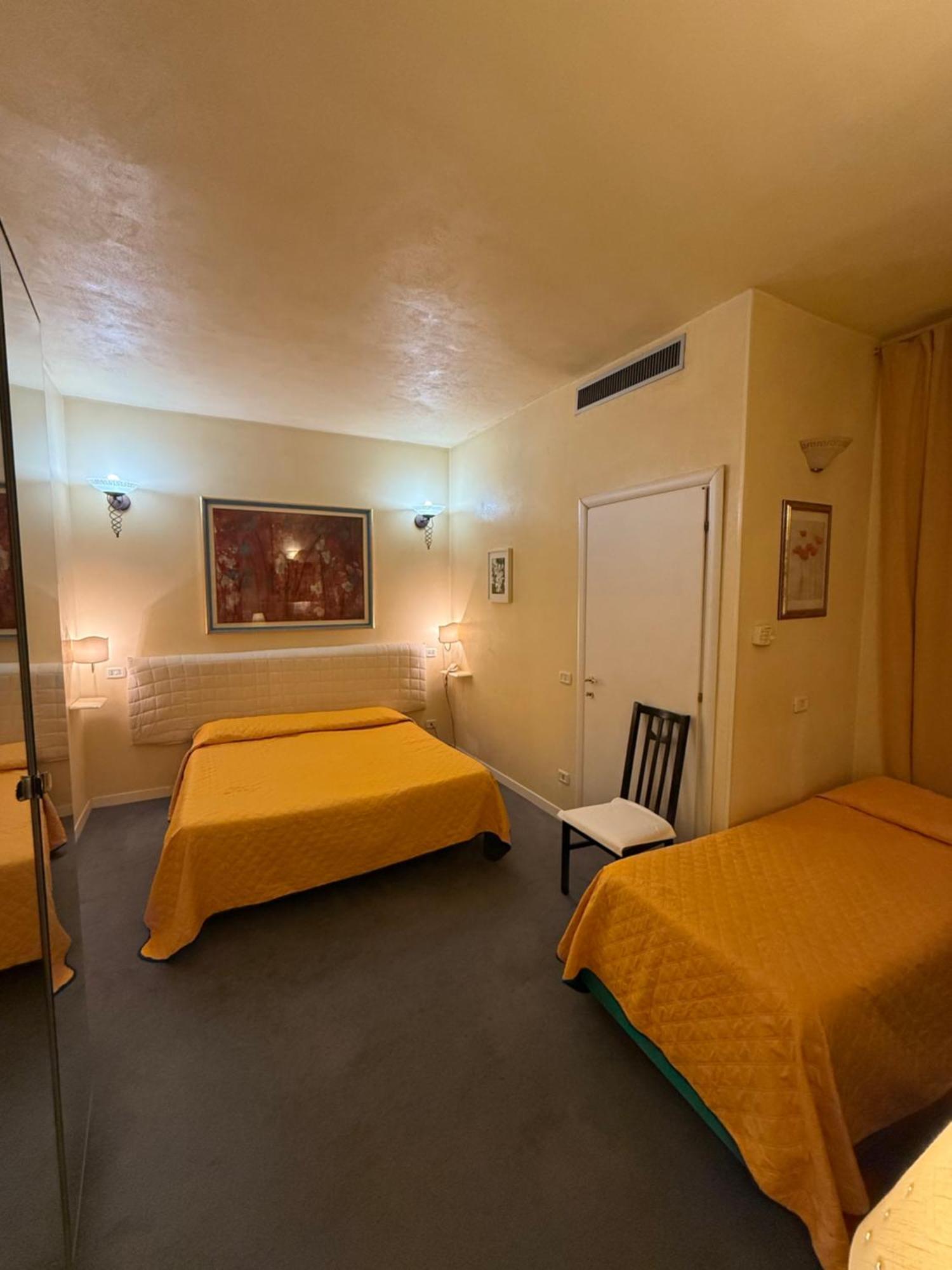 Europa Fiera Rho Hotel Eksteriør billede